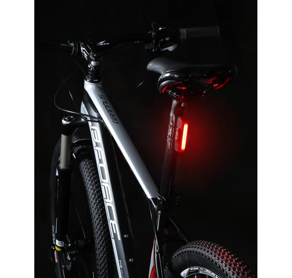 blikačka zadní FORCE COB 29LM, 16x LED, USB