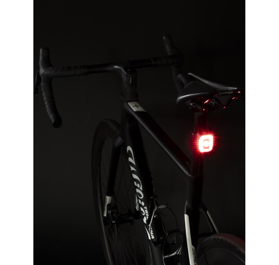 blikačka zadní FORCE FLEA 70 LM, 1 LED, USB