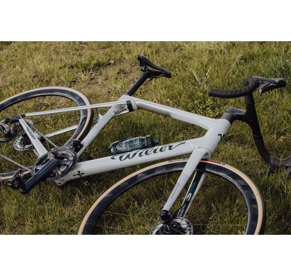 bottle FORCE DIRTY ROAD 0,55 l, green