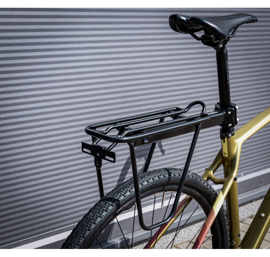 carrier FORCE with sides for seatpost, Al, black
