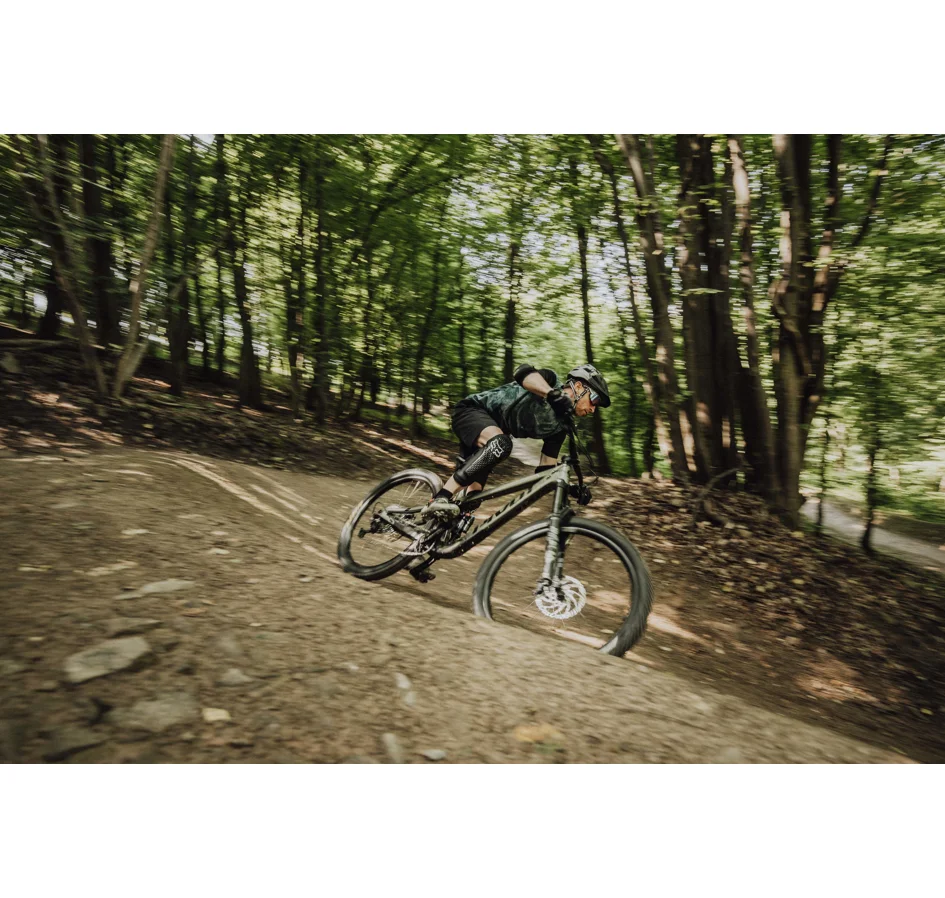 dres FORCE MTB MOVE krátký rukáv, tm. zelený