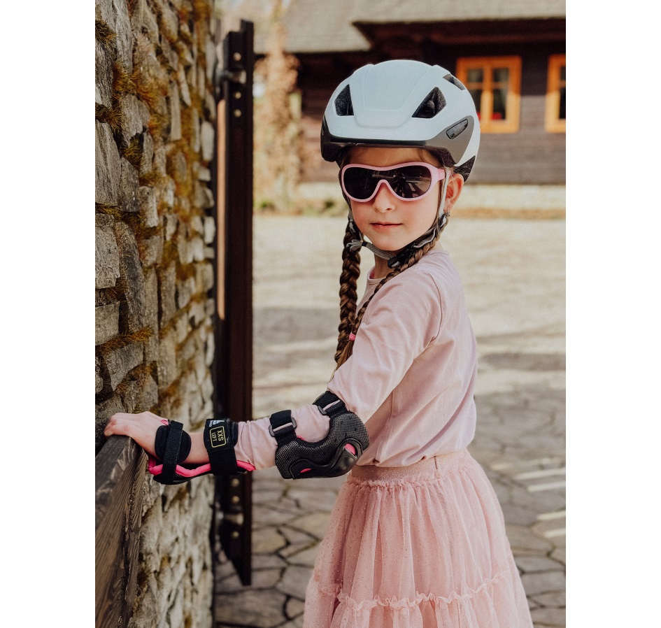 helmet FORCE AKITA junior, white