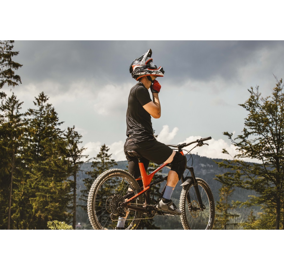 helmet FORCE TIGER downhill, black-red-white 