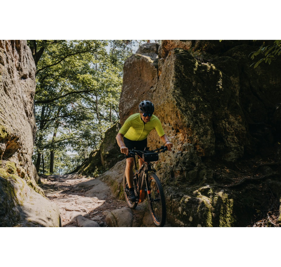 jersey FORCE SWAY short sl, fluo