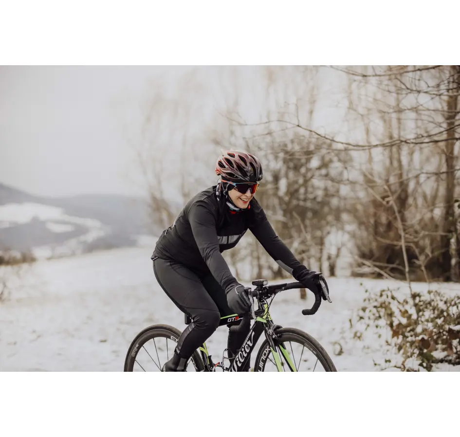 přilba FORCE BULL HUE MIPS, černo-červená