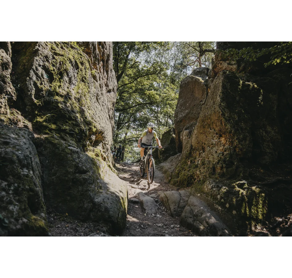 přilba FORCE DOX, bílá