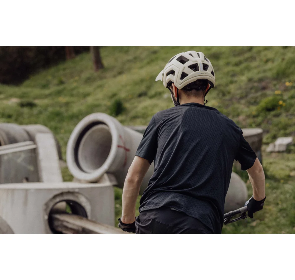 přilba FORCE TRAIL MTB, krémová