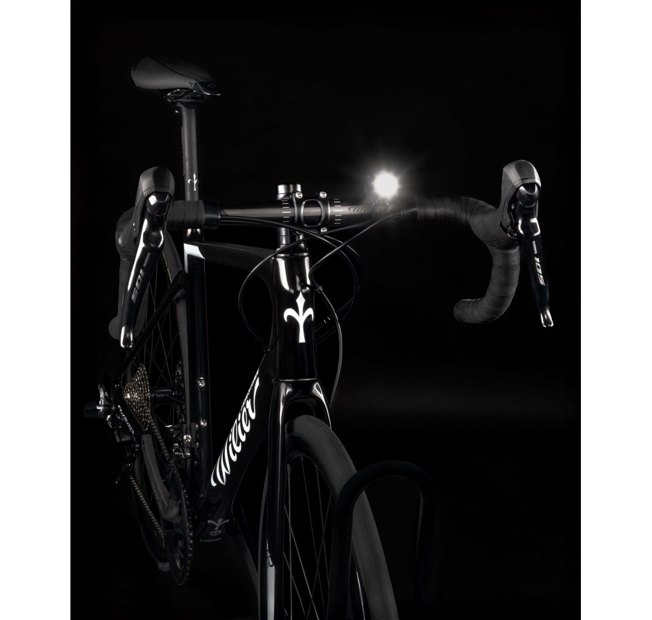 světlo přední FORCE PIPE 550LM USB, černé