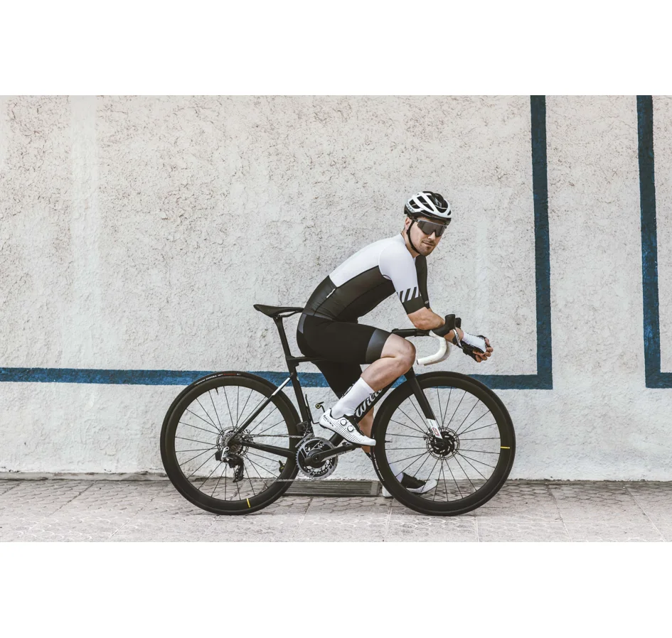 tretry FORCE ROAD REVOLT CARBON, bílé