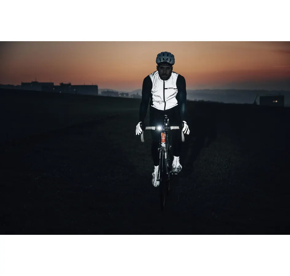 vesta FORCE FLASH, plná záda, celoreflexní