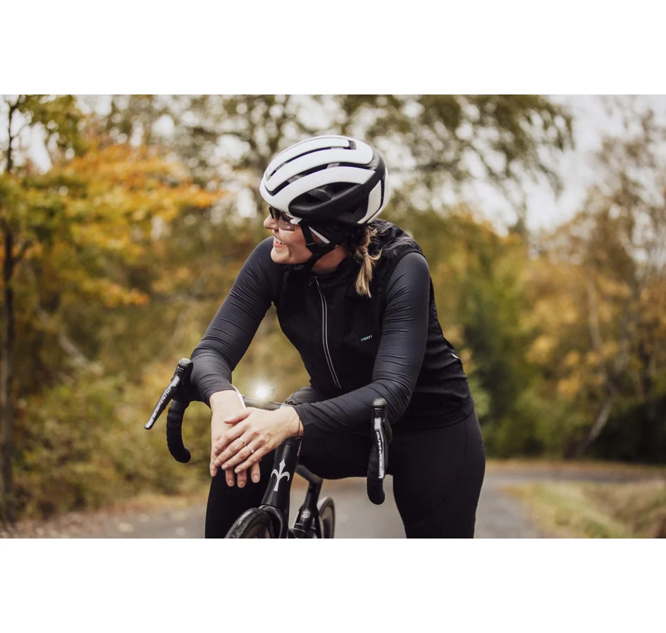 vesta FORCE VISION, plná záda, černá