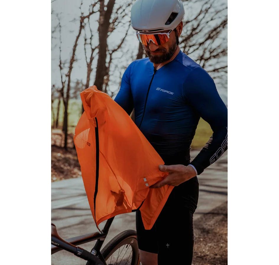 vesta FORCE WINDPRO, plná záda, oranžová